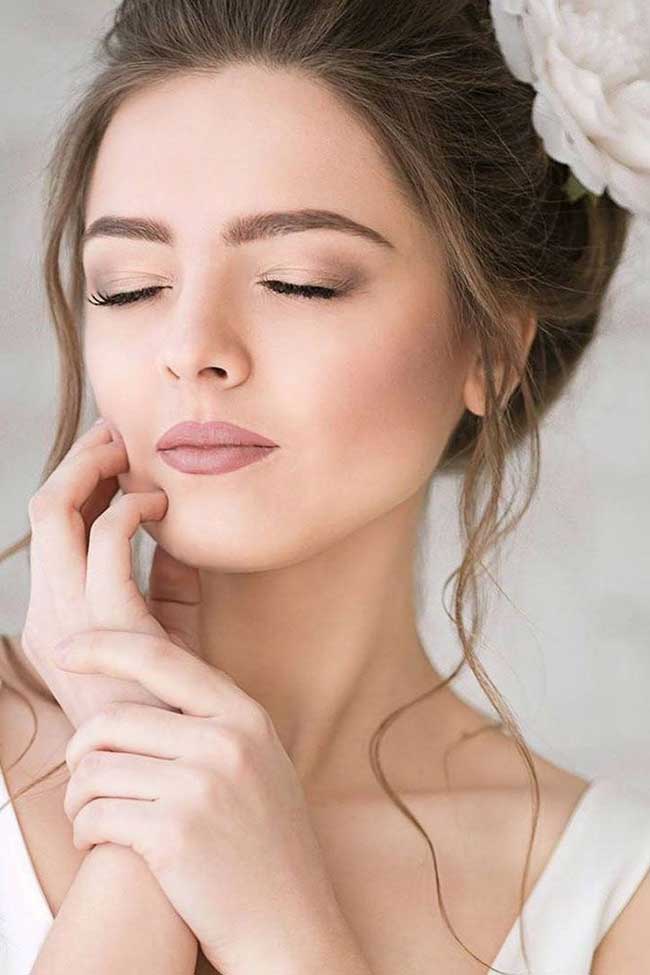 φυσικό μακιγιάζ Πάμε να μάθουμε μαζί πώς θα πετύχετε το τέλειο φυσικό νυφικό μακιγιάζ