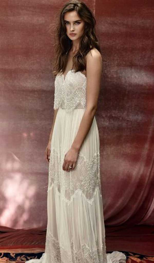 Boho φορέματα: Παραδοσία νυφικά και Boho φορέματα