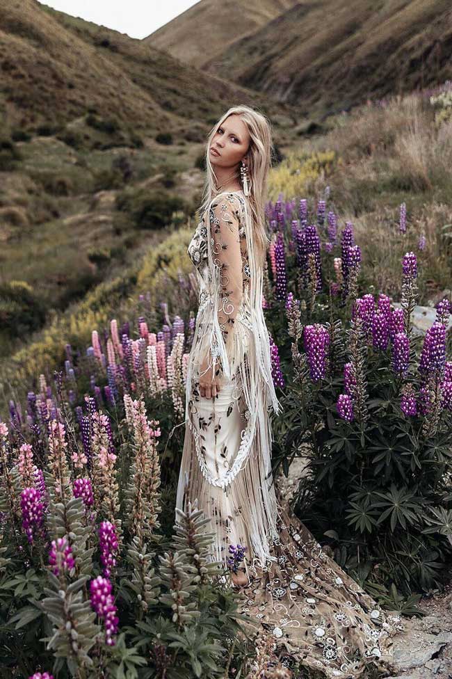 Boho νυφικό 2019 για τις πιο ονειροπόλες με ρομαντική διάθεση!