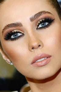 Μακιγιάζ για γαλάζια μάτια: Ιδέες Βραδινού make up