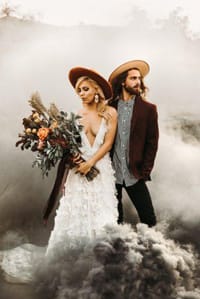 18 γαμπροί boho: Casual κοστούμι για τον Boho Γάμο. Για να κάποιους από του φίλους μας που θέλουν είναι αρκετά χαλαρή και