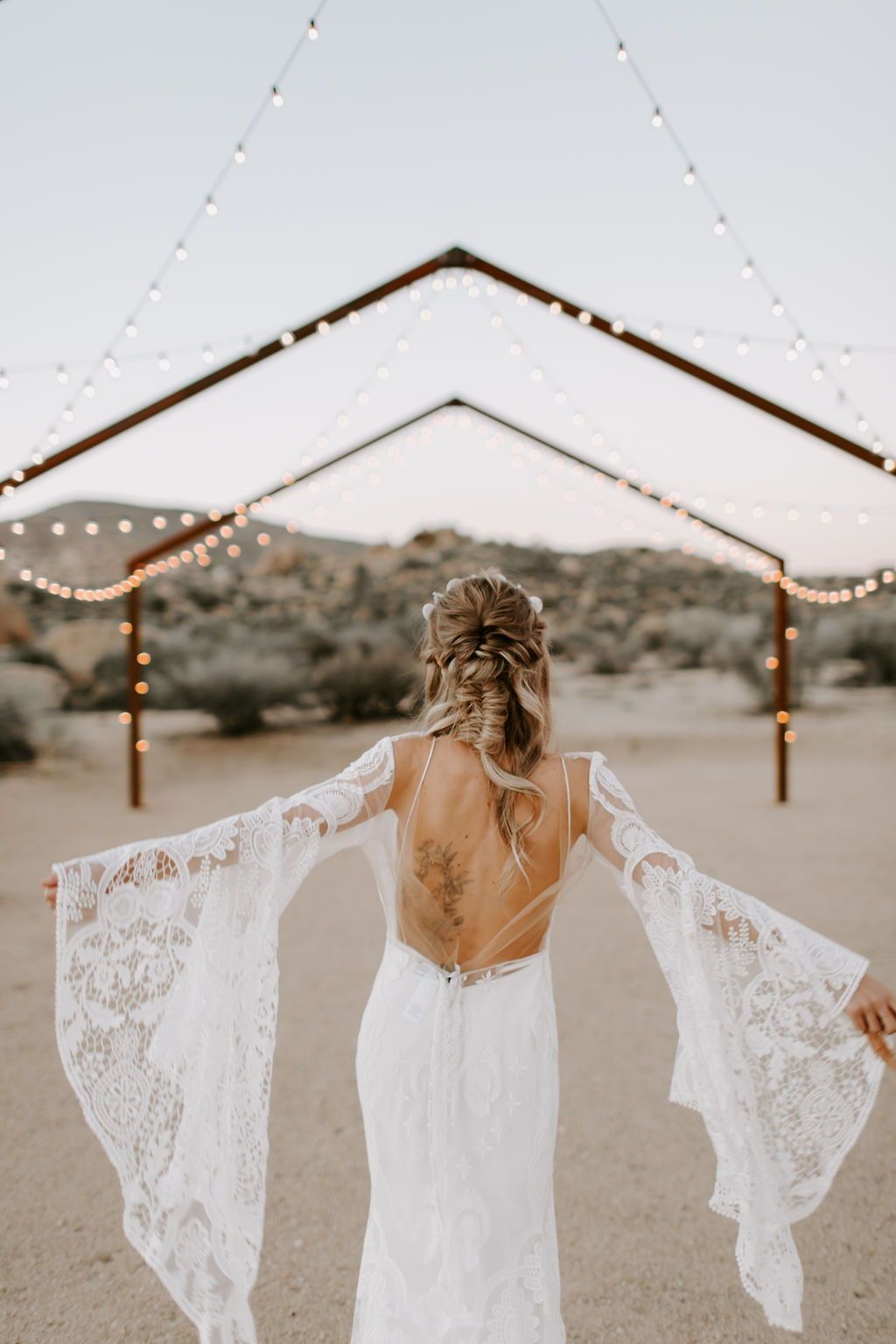 35 Boho νυφικα: Δημοφιλέστερο Boho νυφικo στο Instagram
