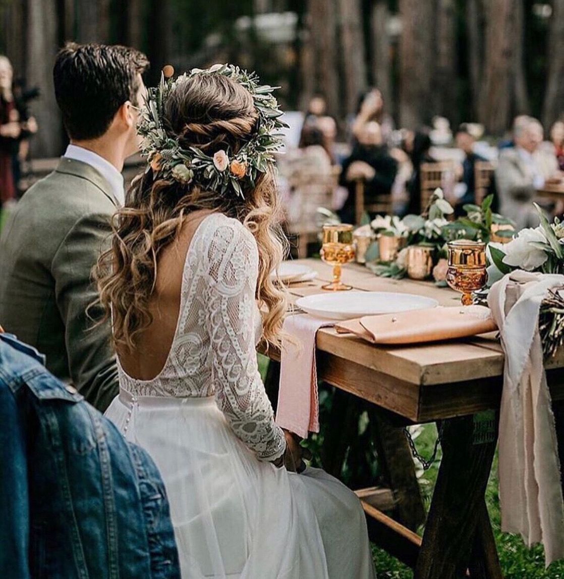 35 Boho νυφικα: Boho νυφικό - Το φόρεμα μπορεί να βρεθεί σε μια σπάνια επιλογή από δαντέλες και είναι που πλήρως επενδεδυμένα