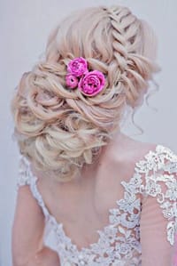 ΝΥΦΙΚΟ ΧΤΕΝΙΣΜΑ ΜΕ ΠΛΕΞΟΥΔΑ: ΝΥΦΙΚΑ Updos ΔΙΑΚΟΣΜΗΜΕΝΑ ΜΕ ΚΑΡΦΙΤΣΕΣ.Επενδύστε στο όμορφο νυφικό χτένισμα σας για να μπορεί