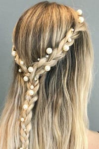 ΝΥΦΙΚΟ ΧΤΕΝΙΣΜΑ ΜΕ ΠΛΕΞΟΥΔΑ: Gorgeous Braided Updos. Γι' αυτό κανονίστε ένα δοκιμαστικό νυφικό χτένισμα με κάποιον