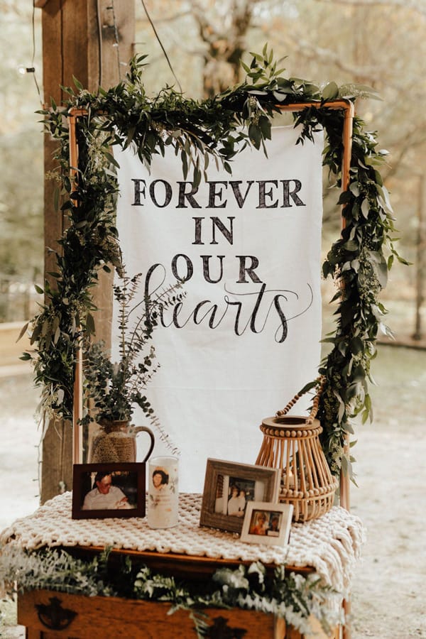 BOHO ΔΙΑΚΟΣΜΗΣΗ ΓΑΜΟΥ: ΙΔΕΕΣ ΓΙΑ ΔΙΑΚΟΣΜΗΣΗ RUSTIC. Πάντρεψε το ρουστικ με το boho. Ακολουθούν ιδέες για γαμήλια διακόσμηση
