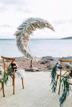 BOHO ΓΑΜΟΣ: Η ΝΕΑ ΤΑΣΗ ΤΗΣ ΜΟΔΑΣ ΤΟ PAMPAS GRASS