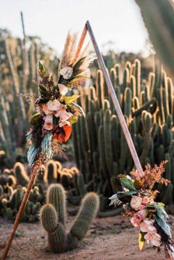 BOHO ΓΑΜΟΣ ΔΙΑΚΟΣΜΗΣΗ ΕΚΚΛΗΣΙΑΣ. Η τελετή είναι ότι πιο σημαντικό σε ένα γάμο