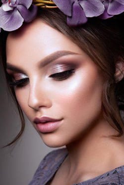 ΝΥΦΙΚΟ ΜΑΚΙΓΙΑΖ ΓΙΑ ΜΕΛΑΧΡΙΝΕΣ: Glamorous Wedding Makeup