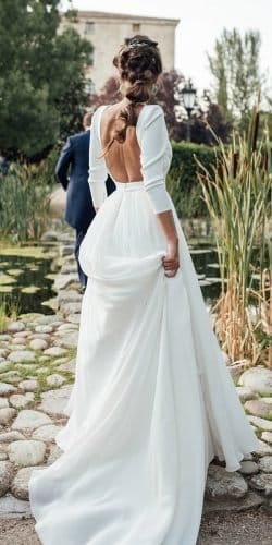 ΚΑΛΟΚΑΙΡΙΝΑ ΝΥΦΙΚΑ ΦΟΡΕΜΑΤΑ ΡΟΜΑΝΤΙΚΑ ΝΥΦΙΚΑ