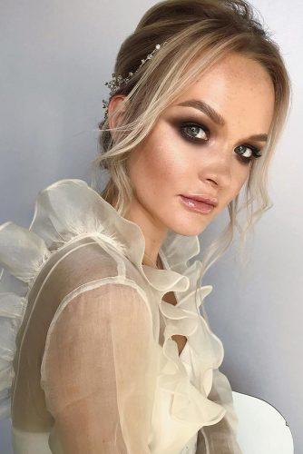 ΝΥΦΙΚΟ ΜΑΚΙΓΙΑΖ ΓΙΑ ΠΑΡΑΛΙΑ: ΝΥΦΙΚΟ SMOKEY EYE ΜΑΚΙΓΙΑΖ