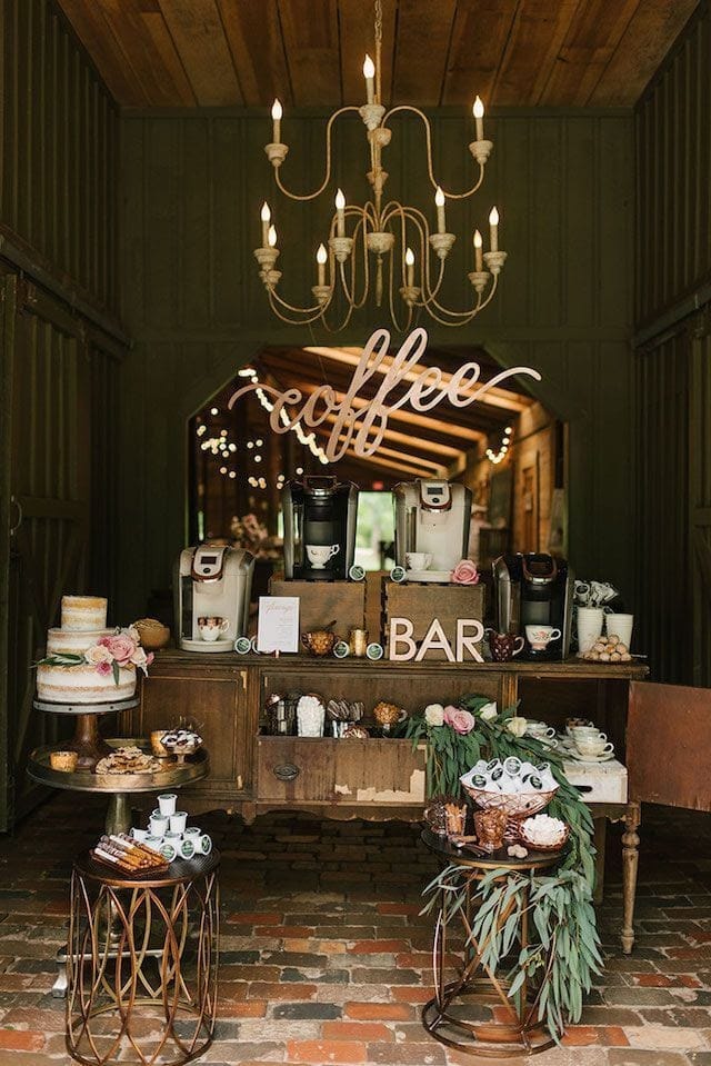 BOHO ΔΕΞΙΩΣΗ ΓΑΜΟΥ BOHEMIAN ΓΑΜΗΛΙΟ COCKTAILS