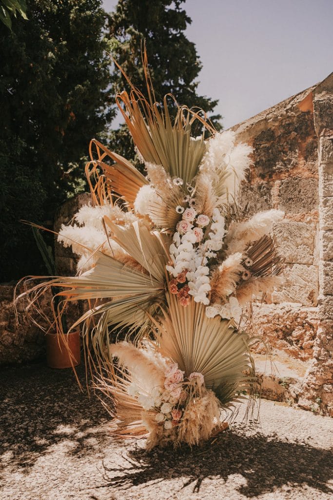 ΣΤΟΛΙΣΜΟΣ ΓΑΜΟΥ ΜΕ PAMPAS GRASS: ΑΝΘΟΣΥΝΘΕΣΕΙΣ ΜΕ ΠΑΜΠΑΣ