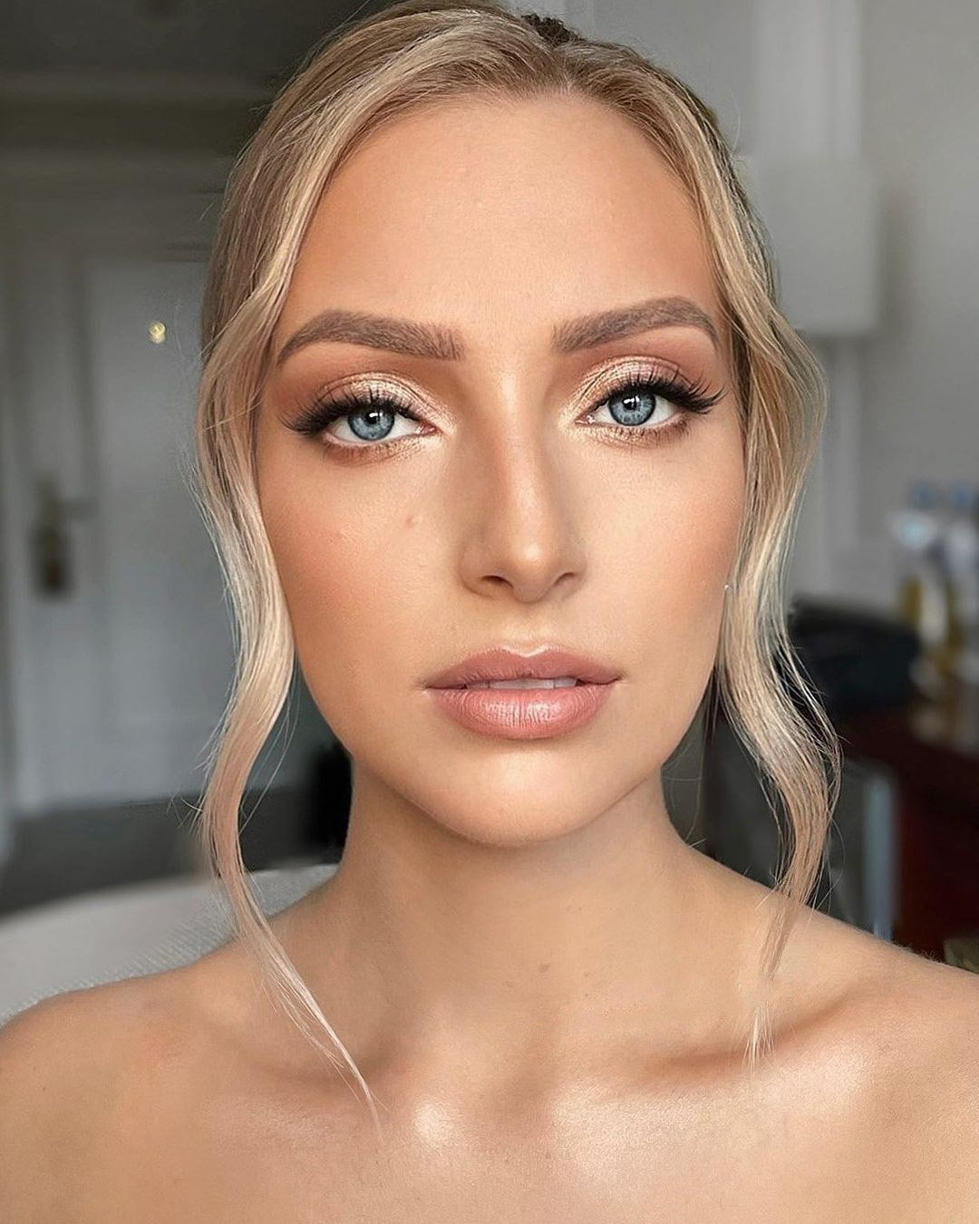 ΝΥΦΙΚΟ ΜΑΚΙΓΙΑΖ 2022: BRIDAL MAKEUP ΜΕ ΠΟΛΥ ΠΟΛΥ ΛΑΜΨΗ