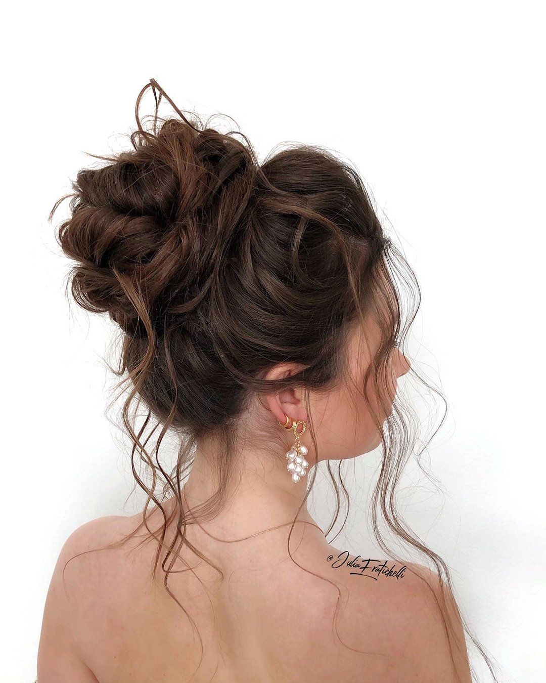 ΦΘΙΝΟΠΩΡΙΝΑ ΝΥΦΙΚΑ ΧΤΕΝΙΣΜΑΤΑ UPDO