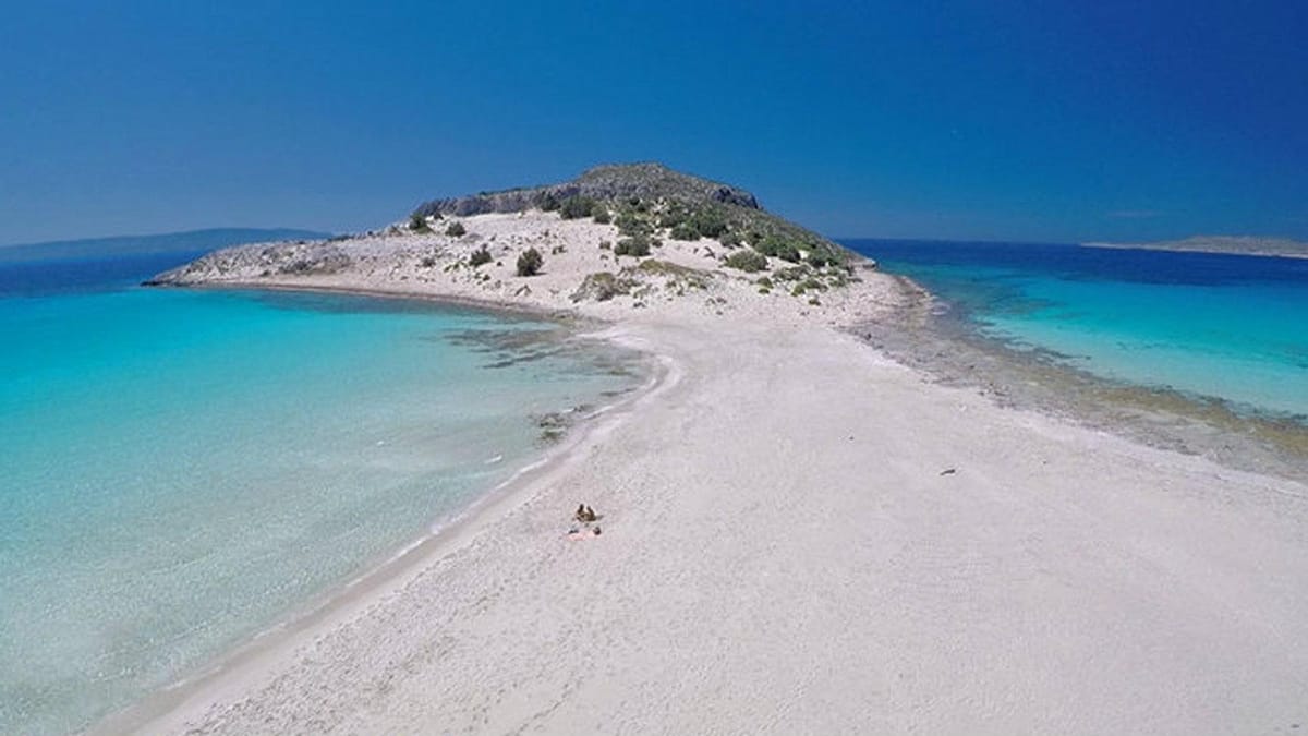 ΤΑΞΙΔΙ ΤΟΥ ΜΕΛΙΤΟΣ: Η ΜΑΓΕΥΤΙΚΗ ΜΟΝΕΜΒΑΣΙΑ