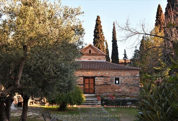 ΕΚΚΛΗΣΙΕΣ ΣΤΗ ΘΕΣΣΑΛΟΝΙΚΗ: ΑΓΙΟΣ ΝΙΚΟΛΑΟΣ ΟΡΦΑΝΟΣ ΓΙΑ ΤΟ ΜΥΣΤΗΡΙΟ ΤΟΥ ΓΑΜΟΥ