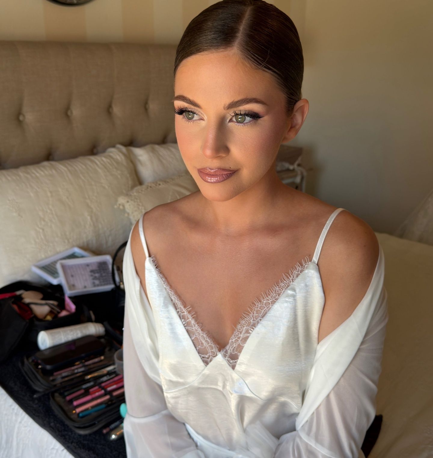 Leanna Makeup Artist — Make-up Artist, Γλυφάδα (photo 1)