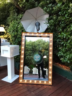 Selfiebooth-Mirror style Photobooth