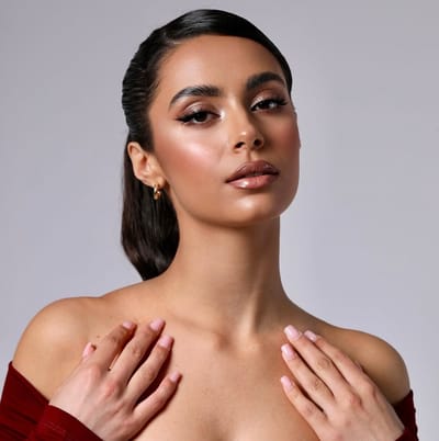 Lena Makeup Artist & Hairstylist 5