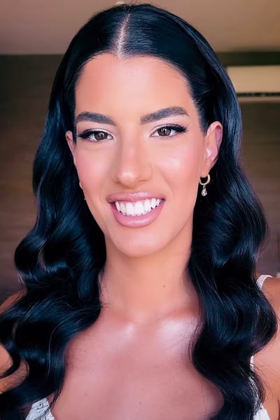 Lena Makeup Artist & Hairstylist 8