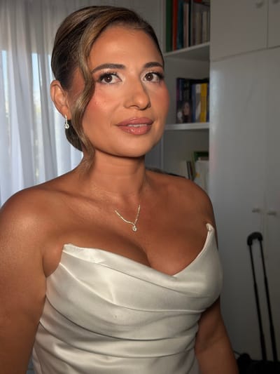 Evie Rapti 12