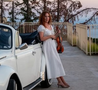 Eleni Liggri Violinist 1