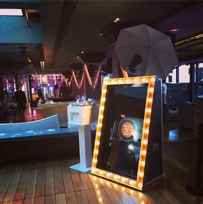 Selfiebooth-Mirror style Photobooth 2
