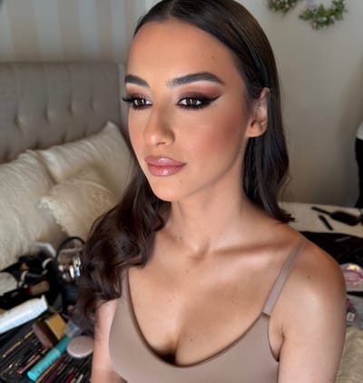 Leanna Makeup Artist 2