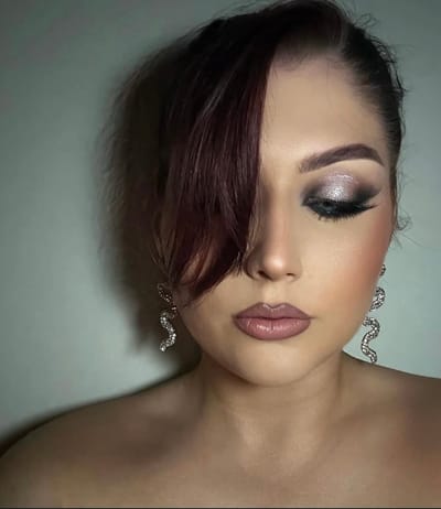 Elvira MUA 8