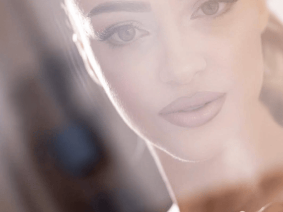 Stunning Μαρίνα — Lena Makeup Artist & Hairstylist, Αθήνα (φωτογραφία 4)