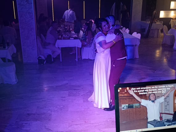 Γαμήλια Δεξίωση — Dj Tolis Skg Μουσική και ηχητικη κάλυψη (photo 11)
