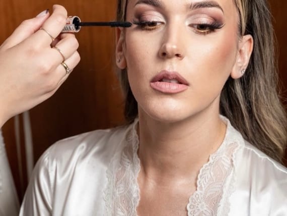 Ο γάμος της Κασσανδρας — Elvira MUA, Καματερό (φωτογραφία 4)