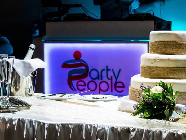 Party People — DJ / Μουσική, Ευοσμος