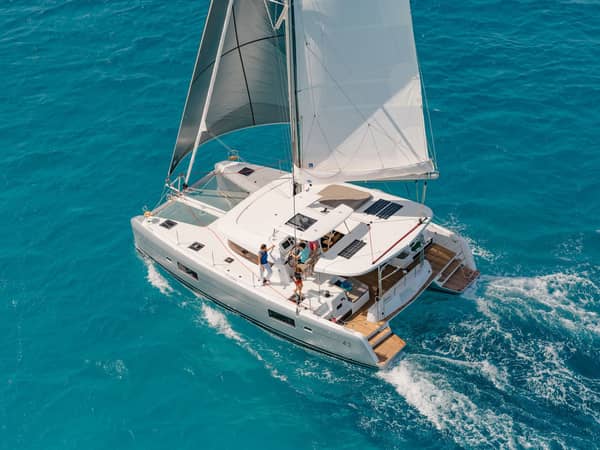 Athens Reviera Yachting — Bachelor, Χαλάνδρι
