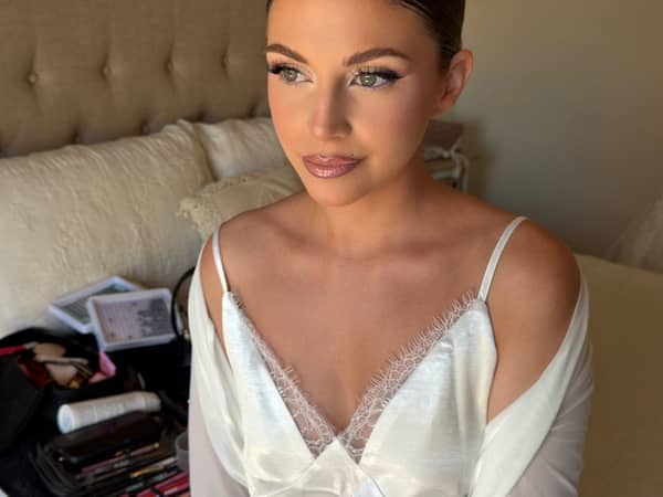Leanna Makeup Artist — Make-up Artist, Γλυφάδα
