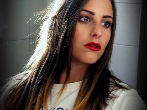 Έλενα Αφένδρα — Make-up Artist