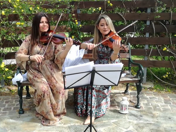 Legato Violins