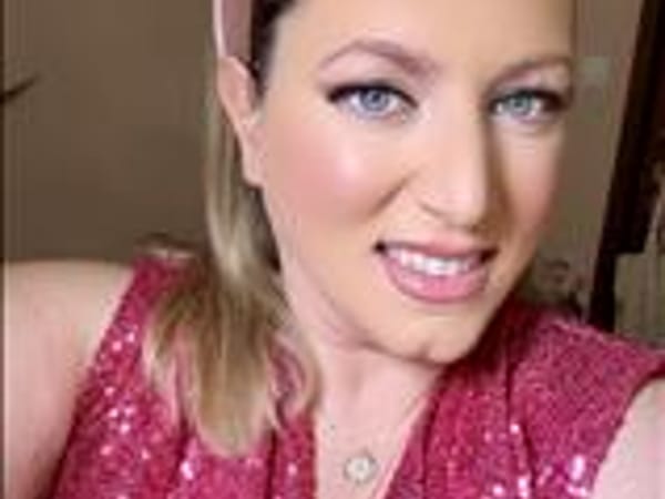 Katerina Chatzoglou Make Up Artist
