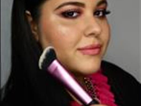 Elena Stathopoulou Professional Makeup Artist