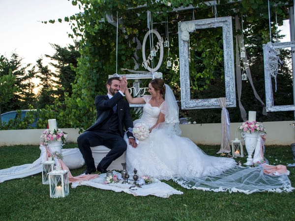 ARTISTIC FLORAL SERVICES LTD