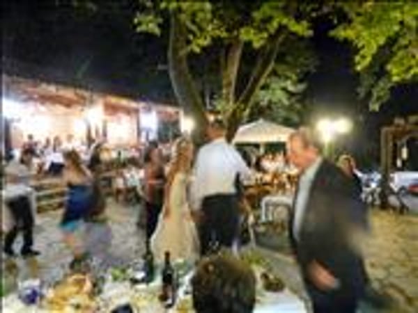 Εστιατόριο ´´Πηγη των Μουσών´´