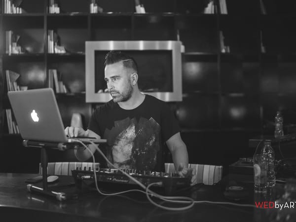 DJ Takis Lainas