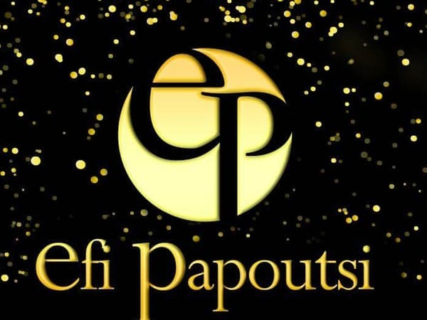 Παπουτσή Έφη