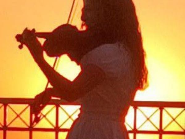 Eleni Liggri Violinist