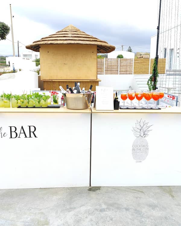 Cocktails in the city — Bar Catering