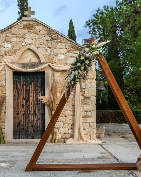 ΔΡΟΣΟΥ ΕΙΡΗΝΗ Eri's Minimal Weddings — Ανθοστολισμός, Ηράκλειο