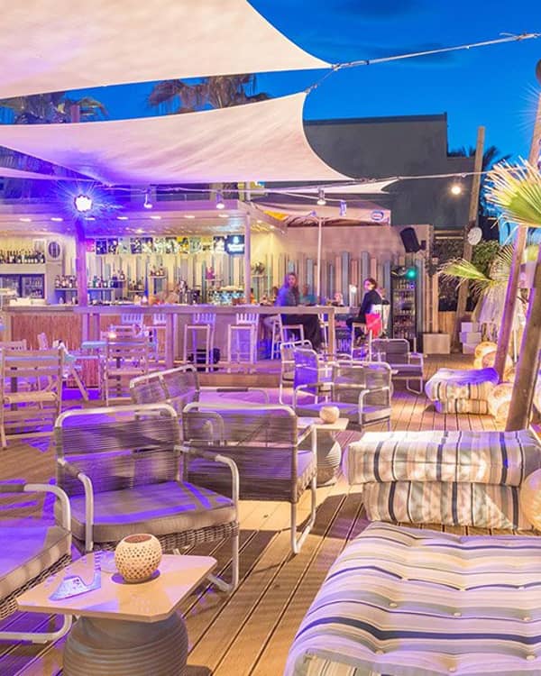 Almira Beach Bar and Restaurant — Χώρος Δεξίωσης, Νέα Κυδωνία