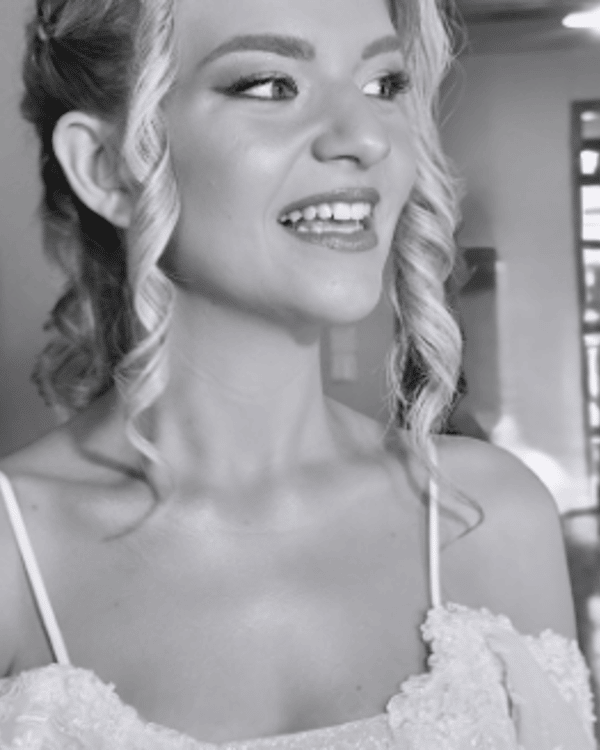 Ευη Θανου — Makeup Artist, Μεταμόρφωση