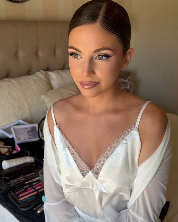 Leanna Makeup Artist — Makeup Artist, Γλυφάδα